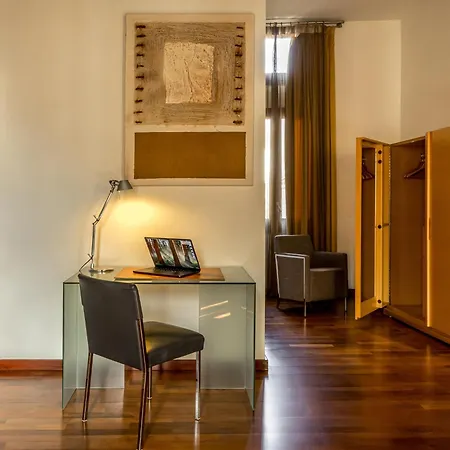 Mercer House Boria Bcn-2